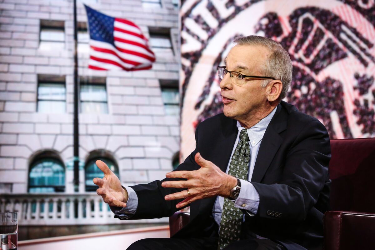Trump Campaign Manager, Former NY Fed President Join Coinbase as Advisers